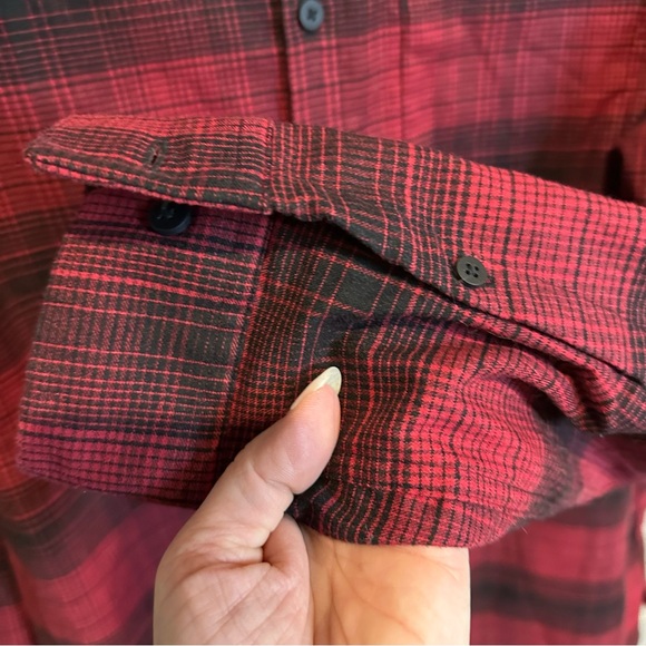 Lululemon Mason’s Peak Flannel Shirt Red Black Plaid Button Up Men’s SizeXL Read - Picture 5 of 5